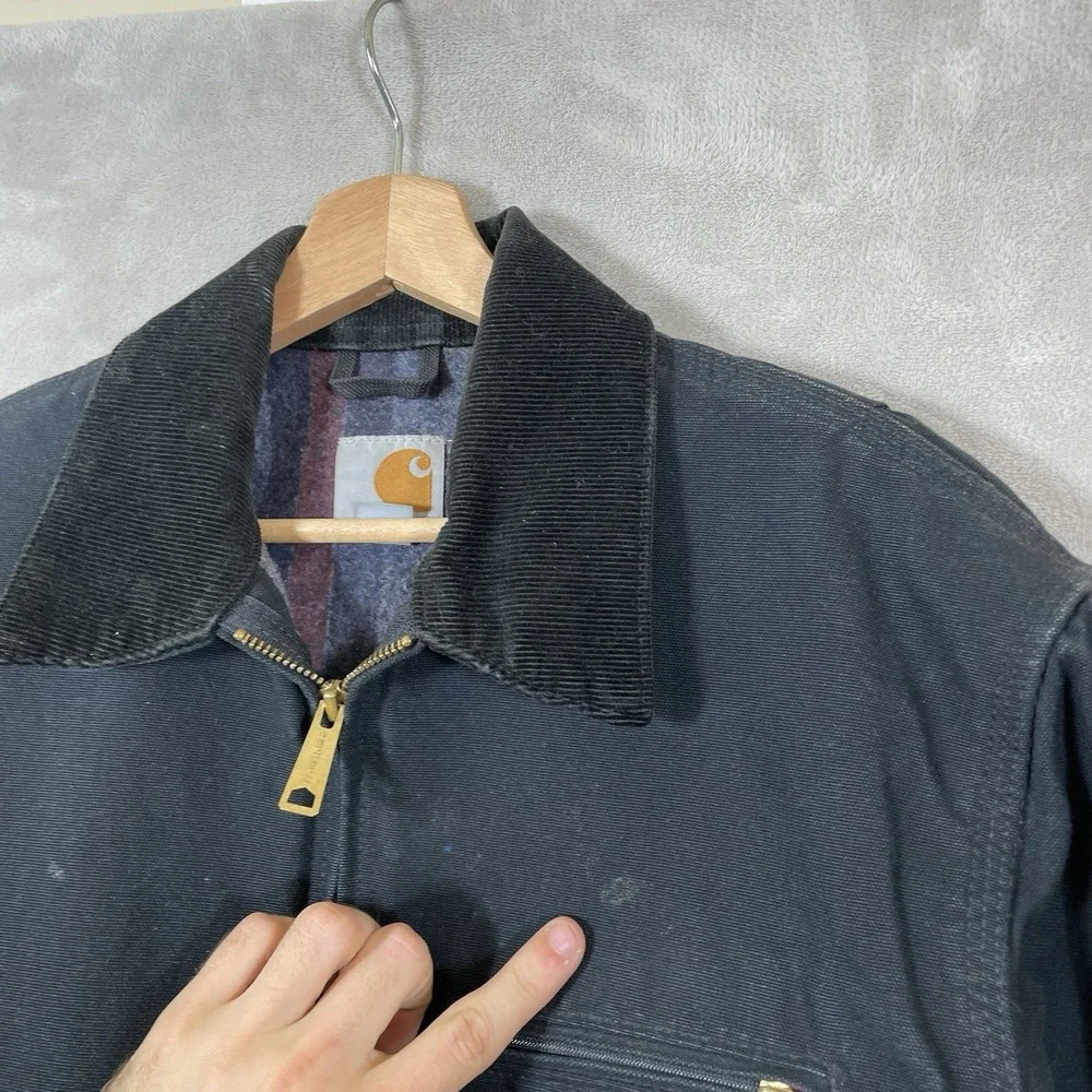Carhartt J001 BLK Black Detroit Jacket Mens Medium Regular Honeycomb Fade USA